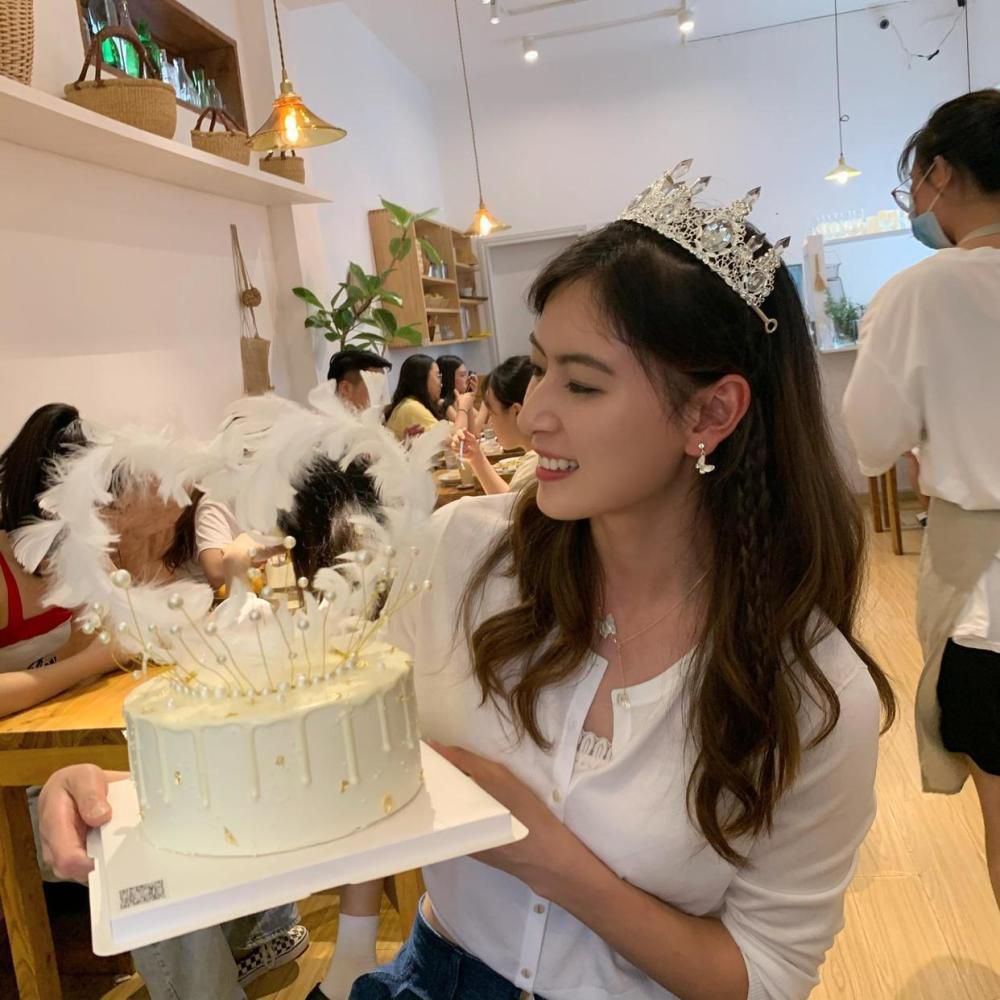 两人异口同声的说：好嘞桂芬姐。