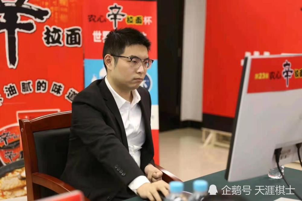 而罗马主帅穆里尼奥不希望本赛季再次因为伤病影响成绩，因此要求俱乐部在冬季转会期采取措施，引进一名新的中卫填补空缺。